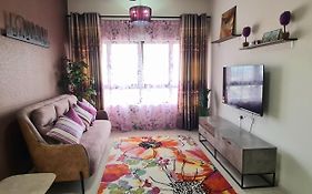 Te Amo Gandaria Bangi Pool View Netflix Full Aircond