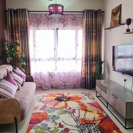 Te Amo Gandaria Bangi Pool View Netflix Full Aircond Apartment Bandar Baru Bangi Luaran gambar