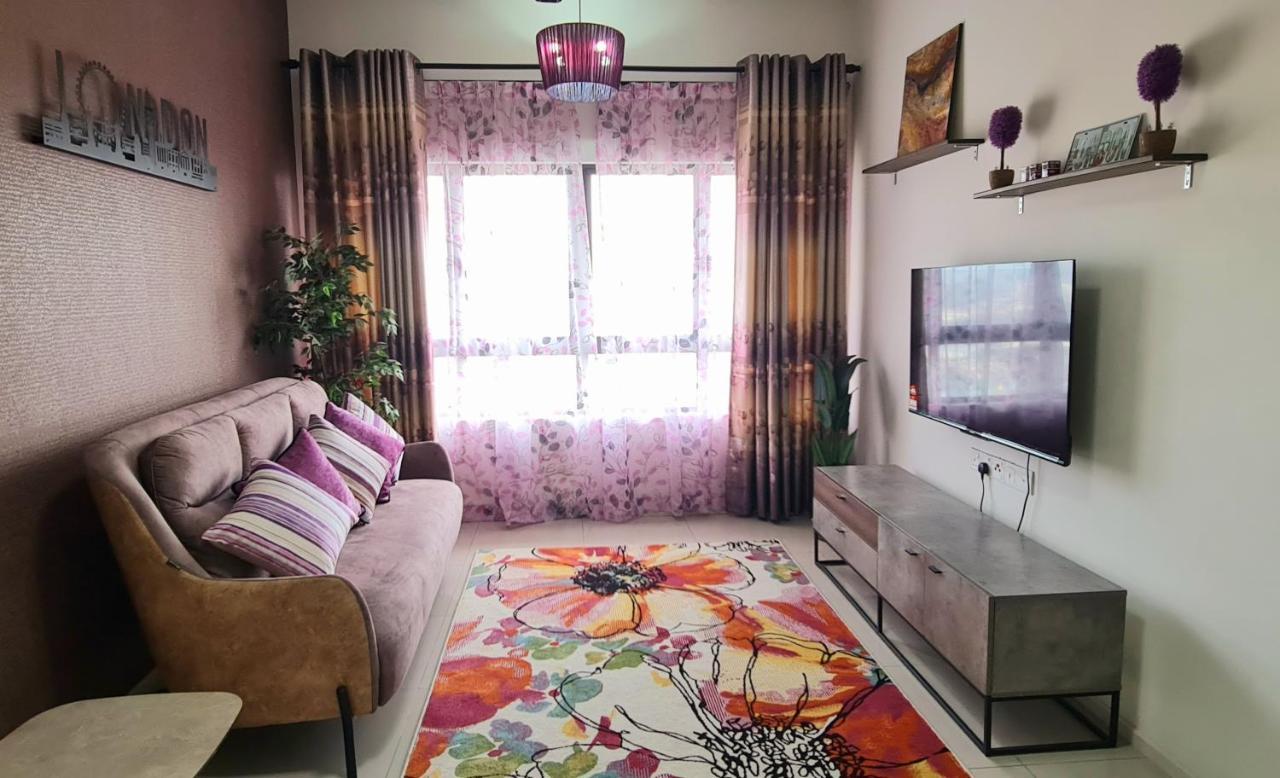 Te Amo Gandaria Bangi Pool View Netflix Full Aircond Apartment Bandar Baru Bangi Luaran gambar